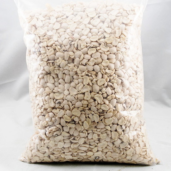 Peeled beans (1kg)